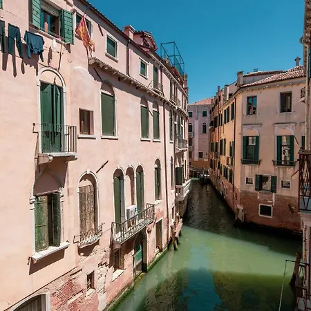 San Marco Boutique By Wonderful Italy-3